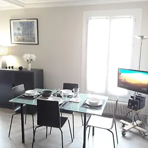 With Car Park - Charonne Neighborhood Appartement Paris